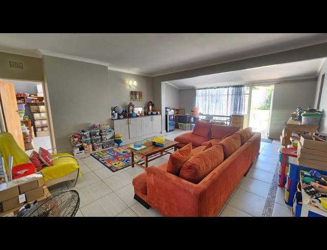 3 BEDROOM HOUSE FOR SALE IN ALBERANTE